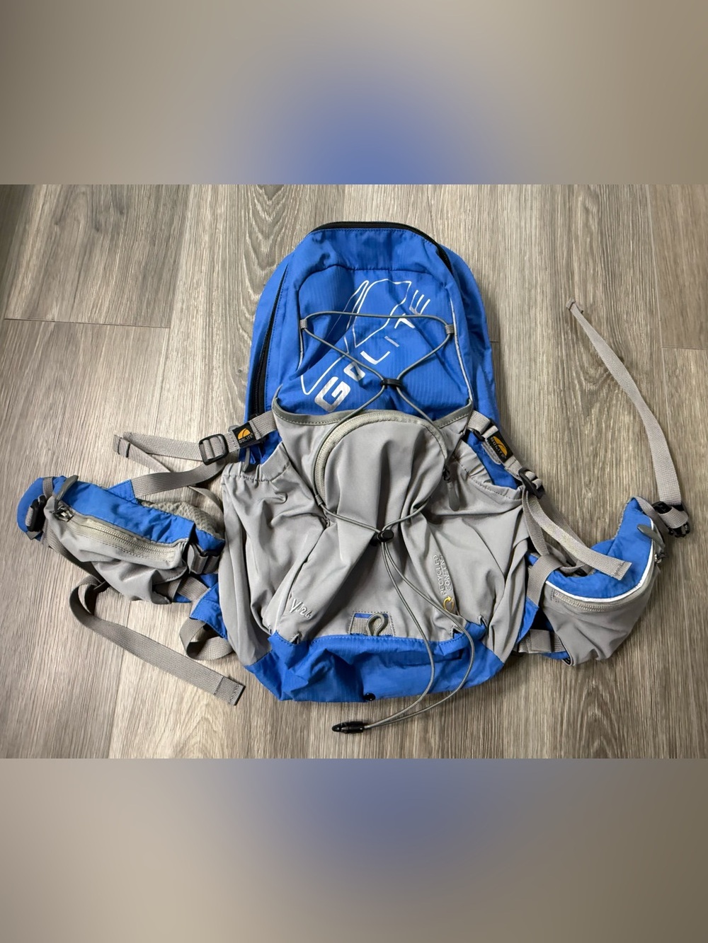 GoLite VO24 Backpack Ultralight Sm Nylon Hiking Outdoors Camping Daypack Trail